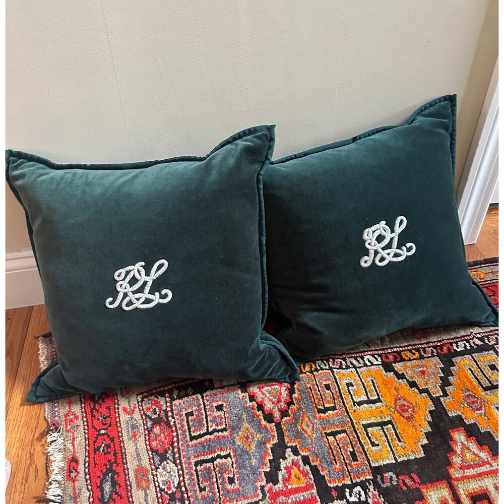 2 Ralph Lauren Home RL Bullion Monogram Velvet Throw Pillows set 18”X 18” green